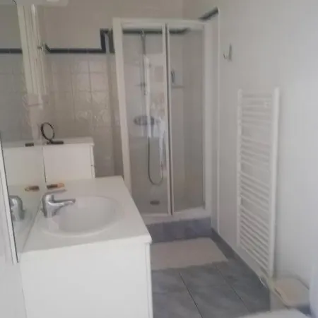 Raphael Saint-Raphaël